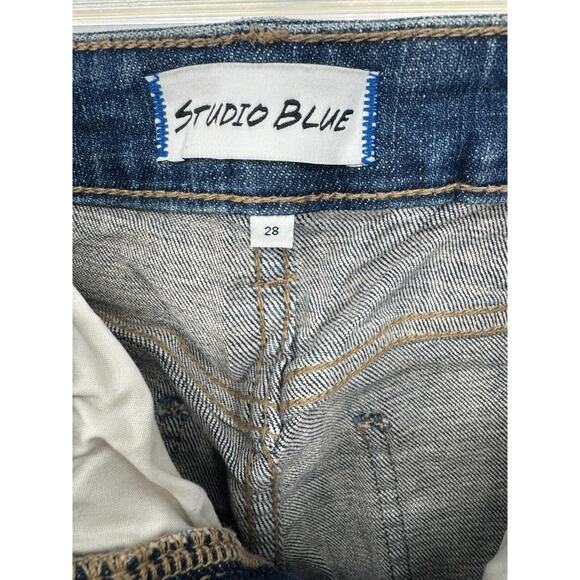Studio Blue Womens Denim Stretch High Rise Jeans Tapered Leg Size 28 NWT - Picture 4 of 4